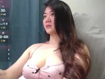 Offline sexypenguin13 on Chaturbate