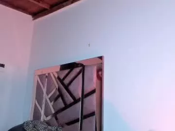 Offline sharondeluxe on Chaturbate