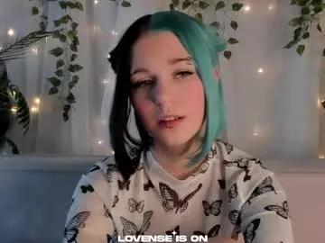 she_well on Chaturbate