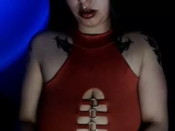 Offline shopie_hank on Chaturbate