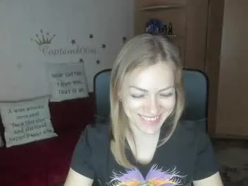 Offline sirenasilk on Chaturbate
