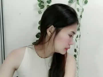 Offline smellon_shake on Chaturbate