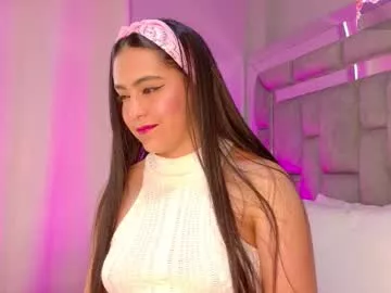 Freechat smiling__girl on Chaturbate