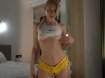 Group snow_is_falling on Chaturbate