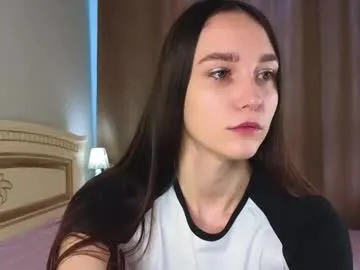 Freechat softiedream on Chaturbate