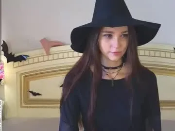 Freechat softiedream on Chaturbate