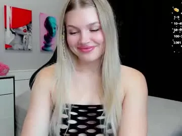 Offline starlight_2004 on Chaturbate