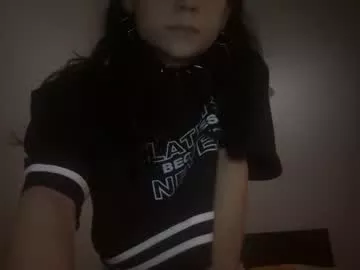 Offline starmoonly on Chaturbate