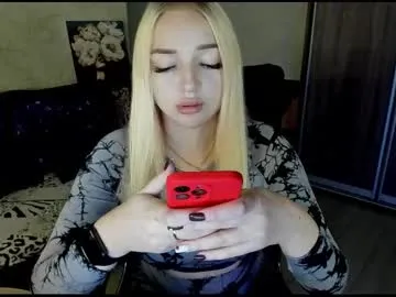 Offline stella__cox on Chaturbate