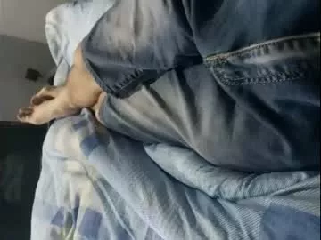 Offline suaveg83 on Chaturbate