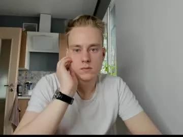 successful_kevin from Chaturbate
