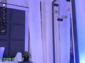 sweetcurly1 from Chaturbate