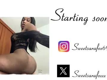 sweetsarafoxxx from Chaturbate