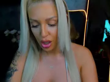 Offline sweettheaa_ on Chaturbate