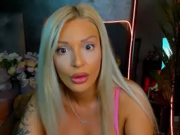 Offline sweettheaa_ on Chaturbate