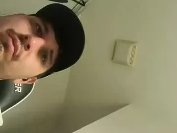 Offline tboy833 on Chaturbate