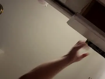 Offline tboy833 on Chaturbate