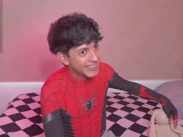 Offline teobrowny_ on Chaturbate