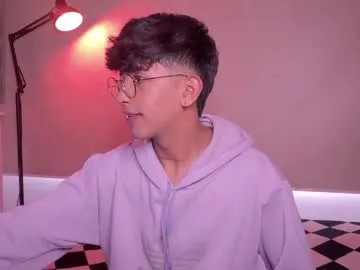 Offline teobrowny_ on Chaturbate