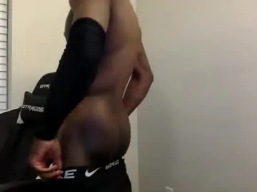 tevvdaren on Chaturbate 