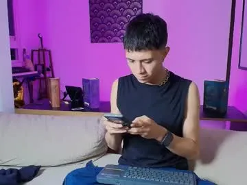 Offline thiago_n_sam on Chaturbate