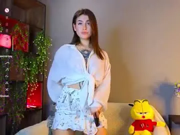 tinnymollys01 on Chaturbate