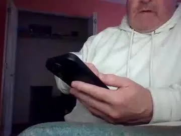 Offline tomcat4848 on Chaturbate