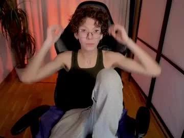 tommiehi from Chaturbate
