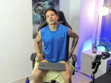 Offline tony_petrov on Chaturbate