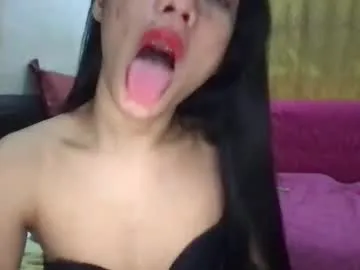 Offline tremendousstephanie on Chaturbate