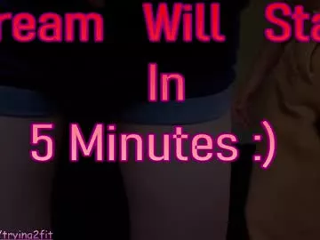 trying2fit on Chaturbate