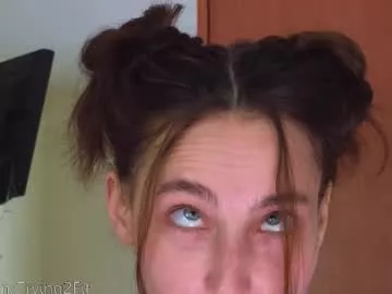 trying2fit on Chaturbate