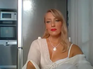 veessa on Chaturbate 