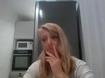 veessa on Chaturbate 