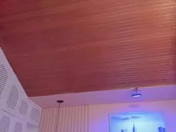 viiolett_lee from Chaturbate