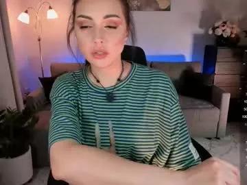 vikibellson from Chaturbate