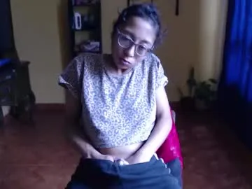 Offline violetsexhot999 on Chaturbate