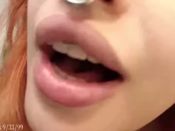 Offline violetvio1ator on Chaturbate