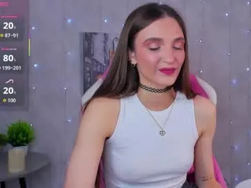 virdjinia_green on Chaturbate