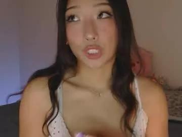 vivianwinters model from Chaturbate