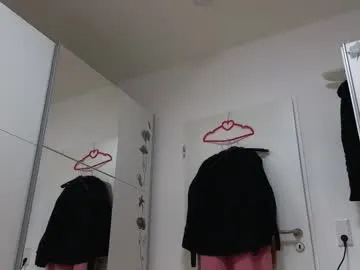 Offline wondergirl_68 on Chaturbate