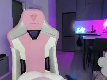 wowlovie666 from Chaturbate
