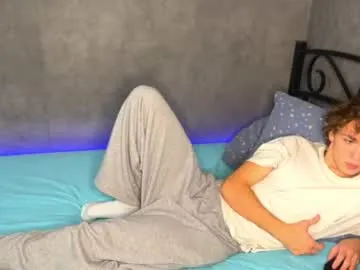 xavier_200 — show body [100 tokens left] #18 #new #hairy #twink #bigcock