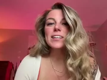 Offline xstellabeex on Chaturbate