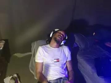 xxxjrstrokesxxx from Chaturbate