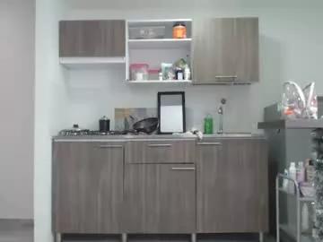 xxxtatianabustyxxx from Chaturbate