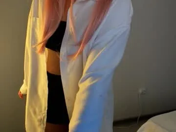 Freechat yanyaan on Chaturbate