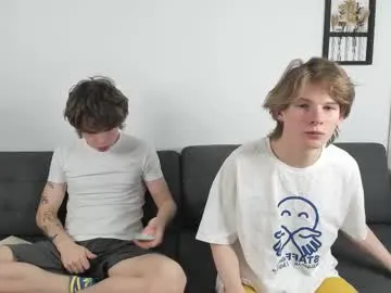 Offline yen2025 on Chaturbate