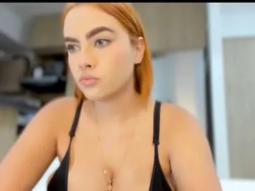 Offline yenifer016 on Chaturbate