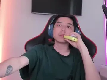 Offline your_little_twink on Chaturbate